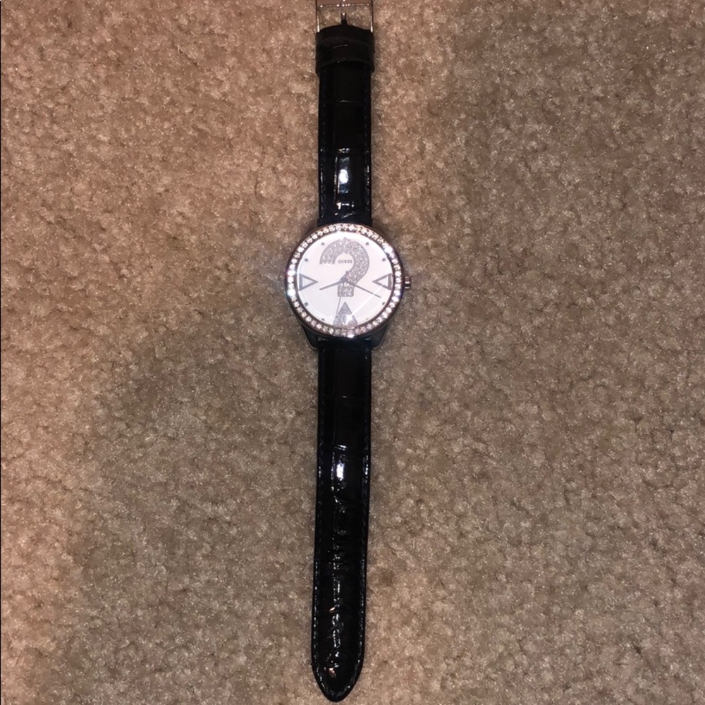 Guess Watch